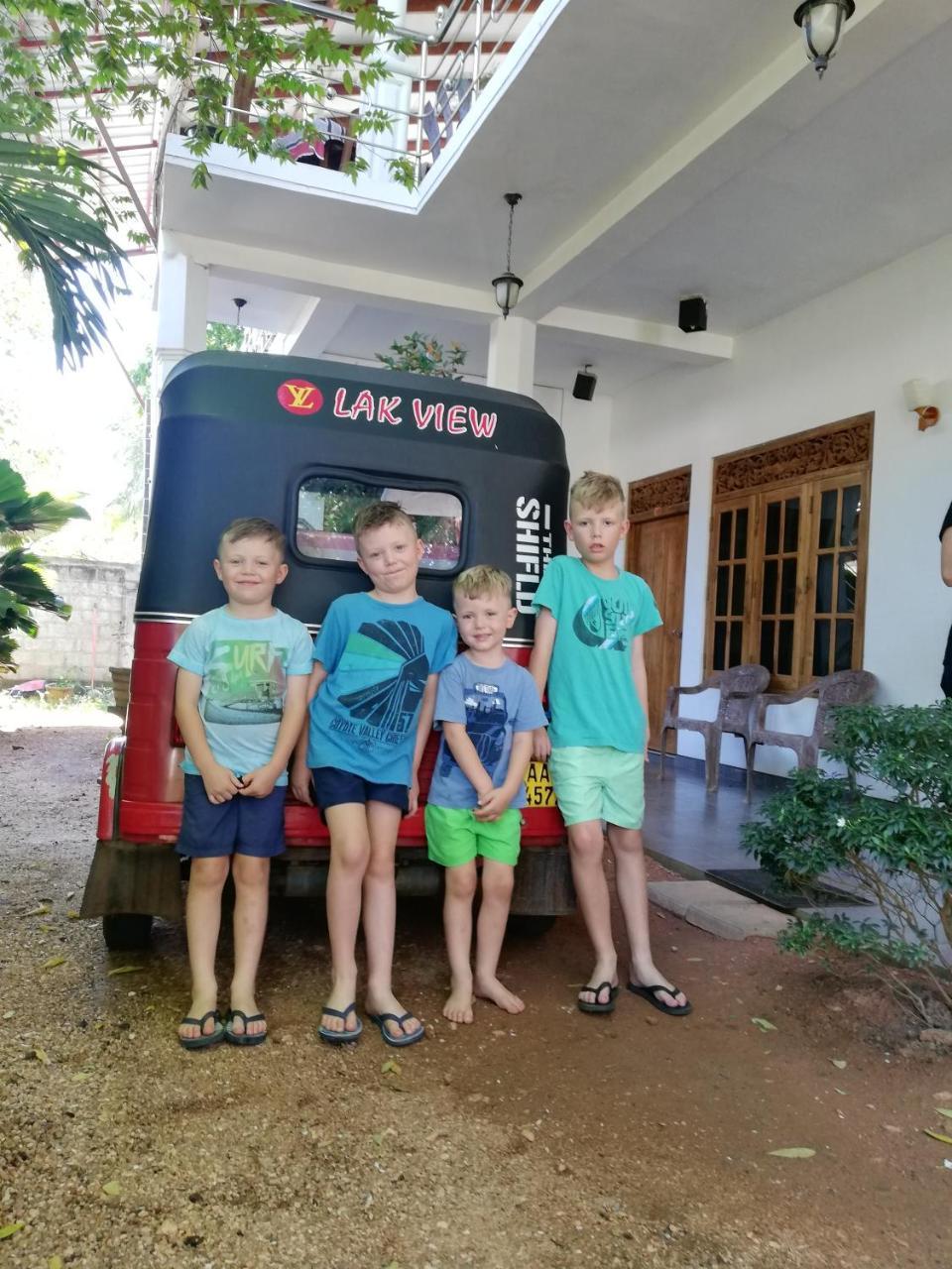 Lak View Family Resort Dambulla Esterno foto